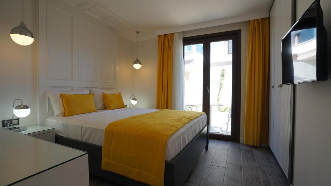 Rota Seaside Otel Cunda Extérieur photo