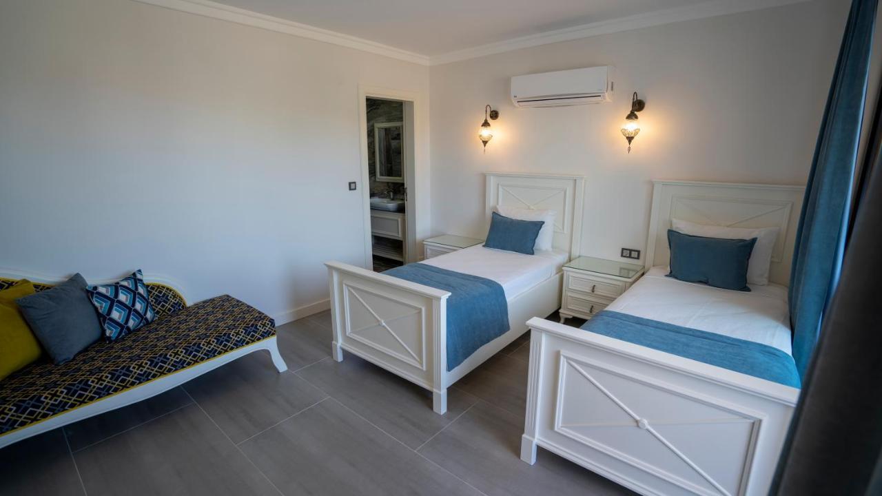Rota Seaside Otel Cunda Extérieur photo