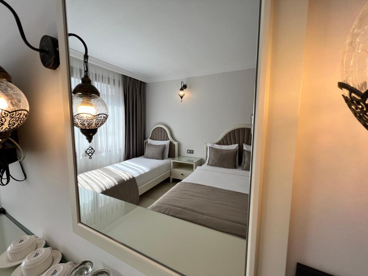 Rota Seaside Otel Cunda Extérieur photo