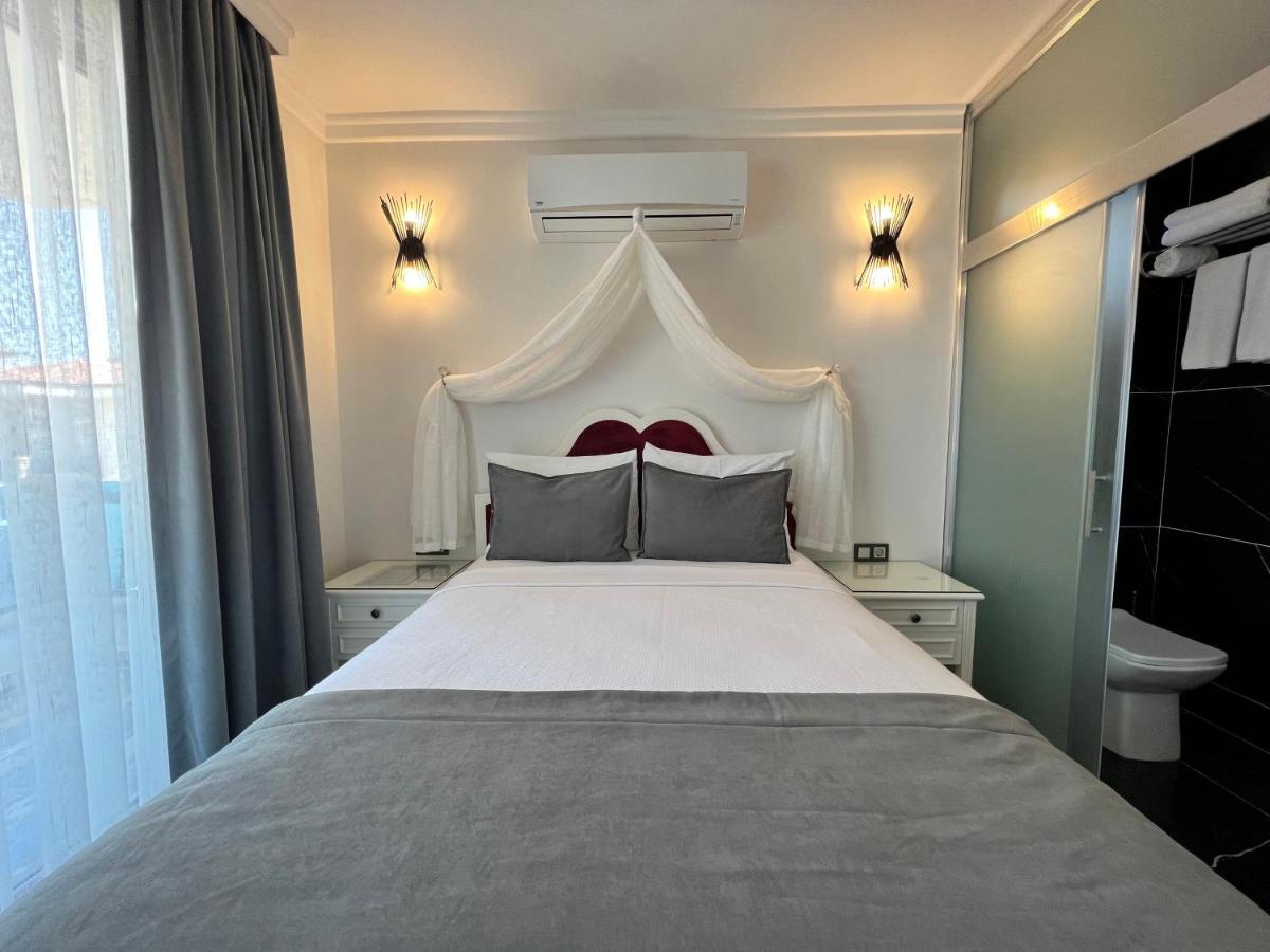 Rota Seaside Otel Cunda Extérieur photo