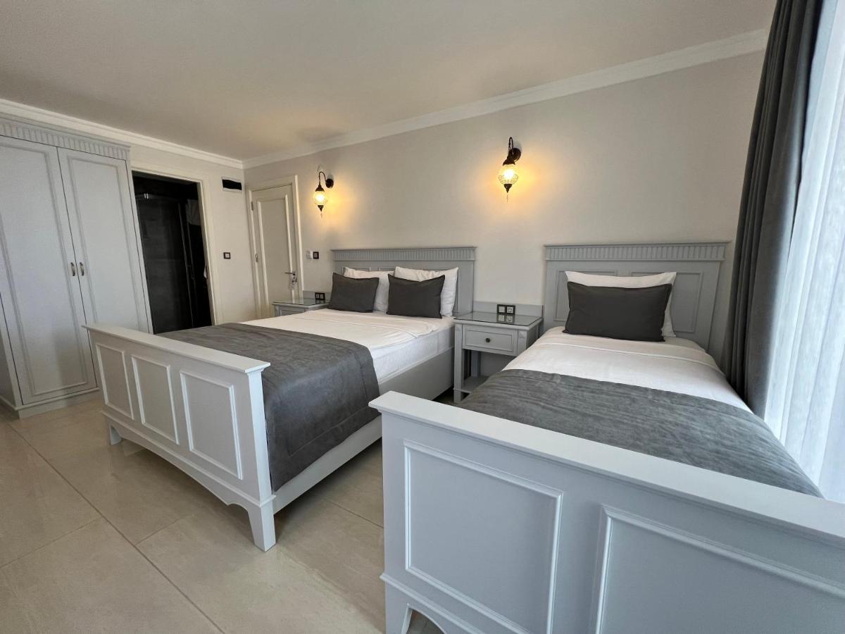 Rota Seaside Otel Cunda Extérieur photo