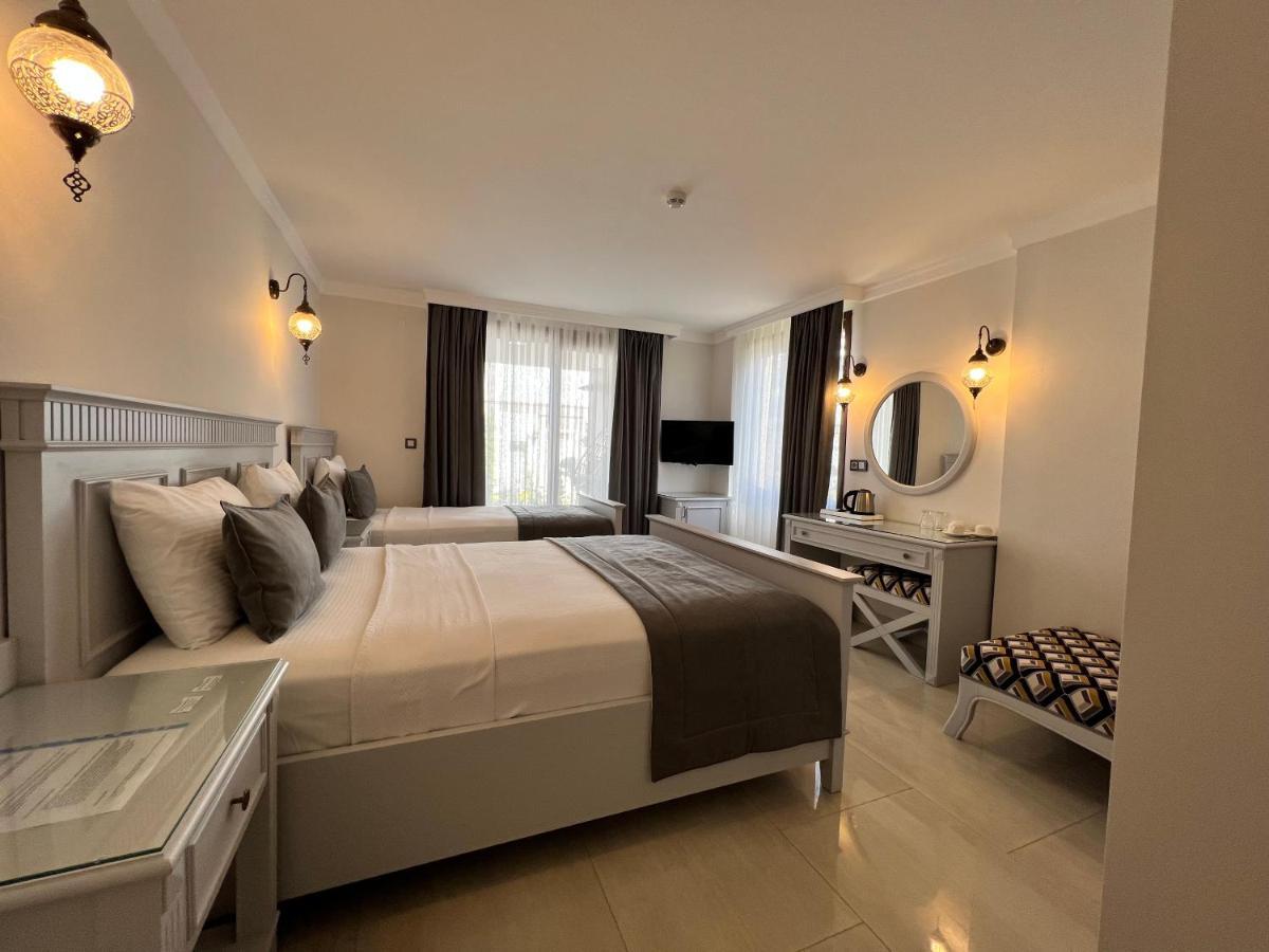 Rota Seaside Otel Cunda Extérieur photo