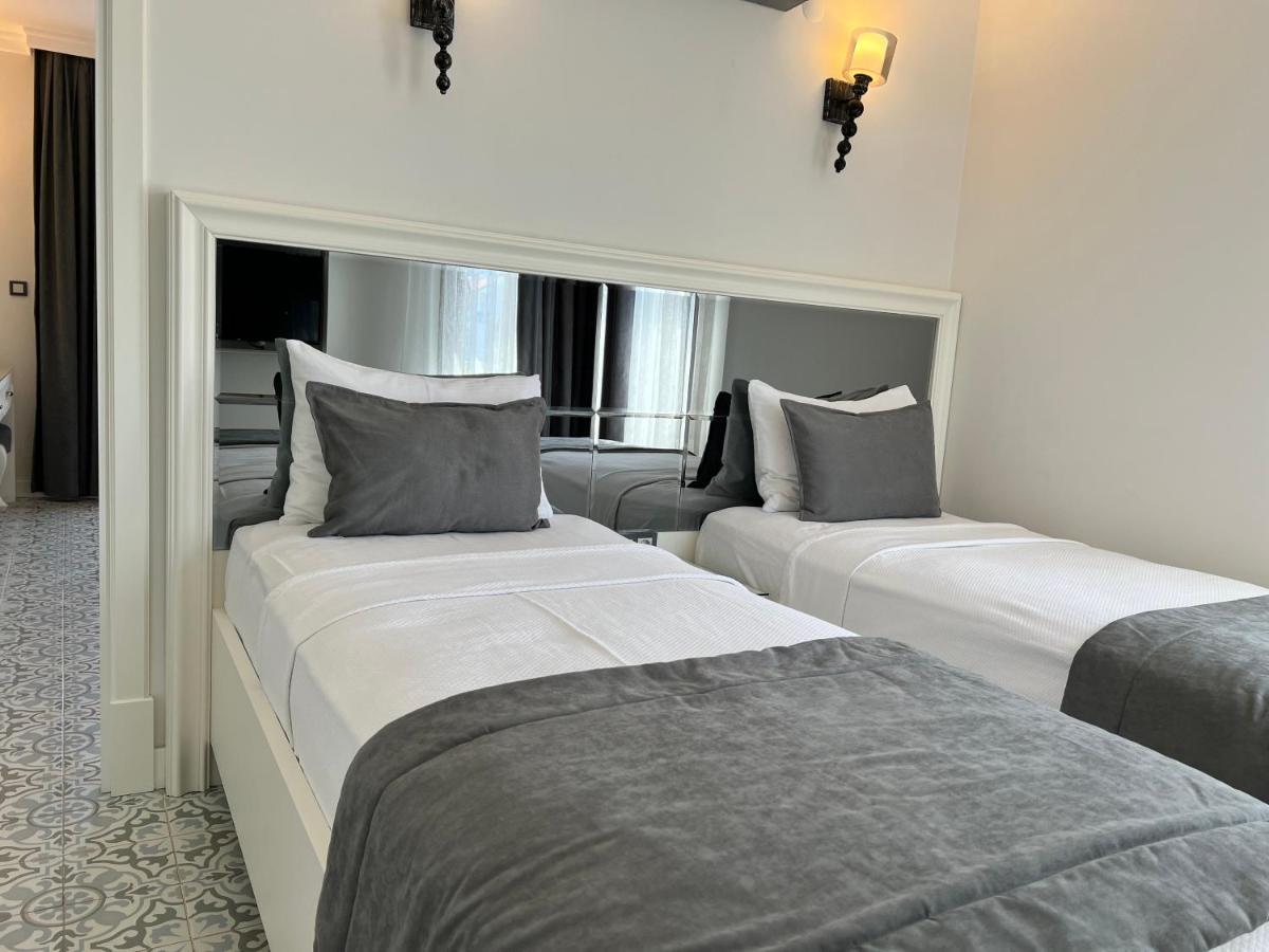 Rota Seaside Otel Cunda Extérieur photo